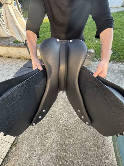 Selle en cuir privilège 