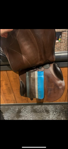 Comme neuve!! Selle Voltaire 18  à vendre 