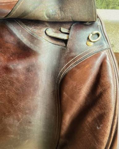 Selle mondange bon état 