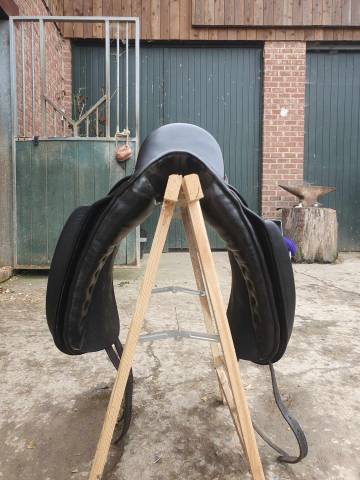 Selle de dressage Zaldi PLATINUM 