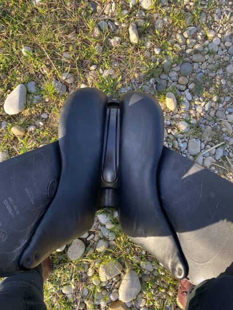 Urgent selle à vendre - 