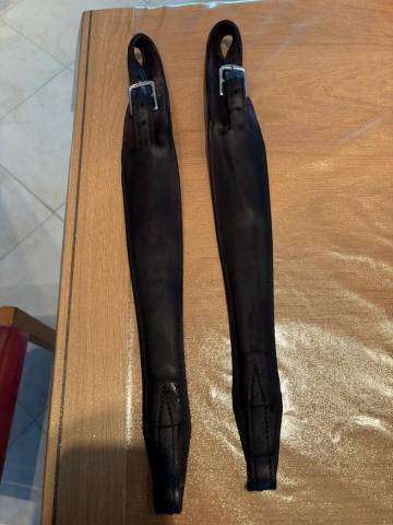 Selle Equipe Evolution liseré noir 18 P