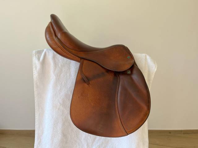 Selle stubben zaria 17.5 avec biomex 