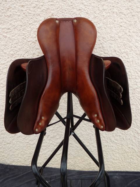 Selle Godignon petit prix 17'5