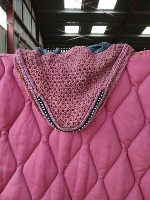 Ensemble tapis, bonnet et guêtres 