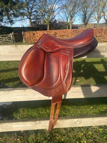 selle cross DEVOUCOUX super &eacute;tat