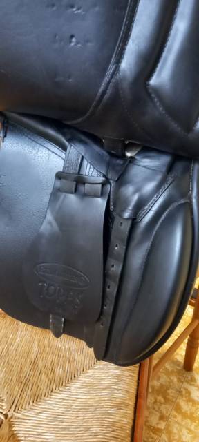 Selle mixte Euroriding Topas 18 pouces