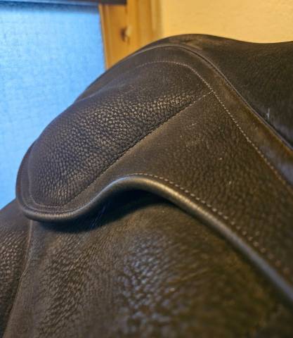 Selle IKONIC dressage 17.5