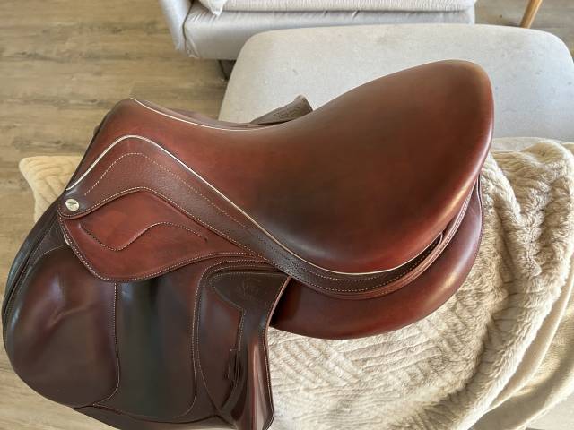 Selle devoucoux Chiberta Lab 17,5’