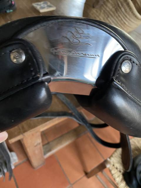 Selle dressage Doline2.  2024