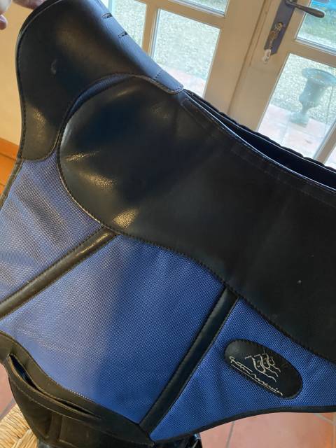 Selle dressage Doline2.  2024
