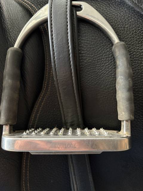 Selle BATES ELEVATION 17’