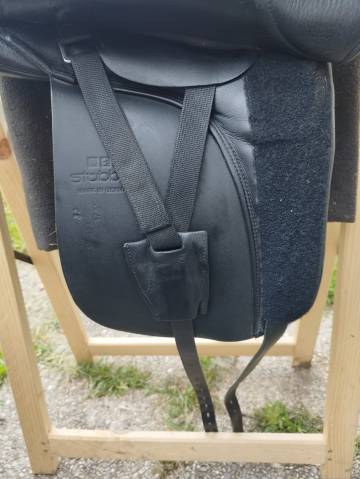 Selle Stubben Virginia dressage 17.5" arcade 32