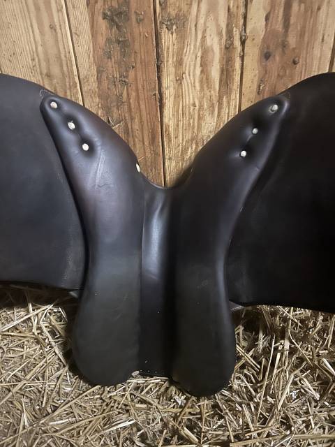 Vends selle DTA &Eacute;lite &Eacute;ric Thomas 