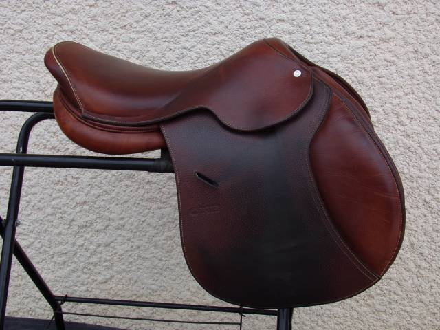 Selle Herv&eacute; Godignon 17'5