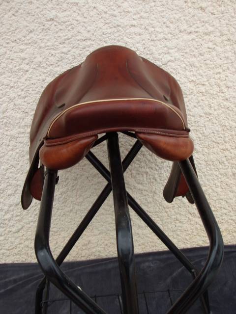 Selle Herv&eacute; Godignon 17'5