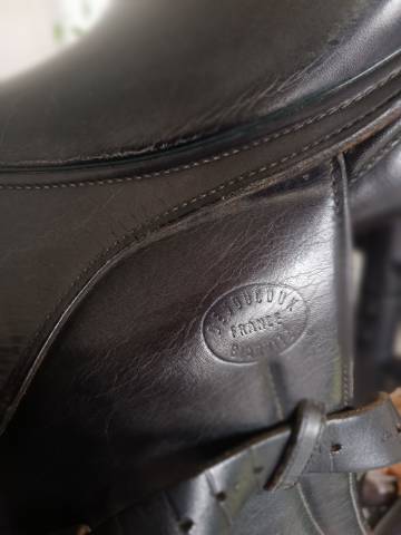 Selle de dressage DEVOUCOUX modèle Milady 