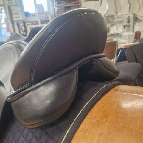 Selle de dressage neuve
