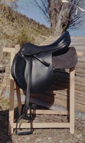 Selle Equipe Emporio jumping