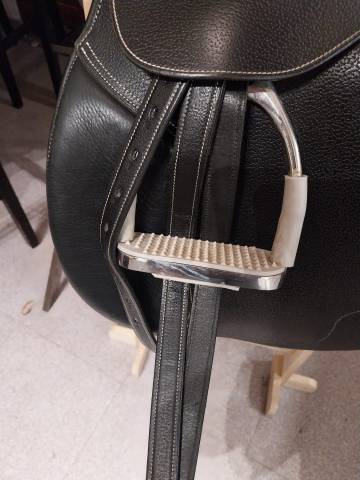 selle mixte  noire 17''