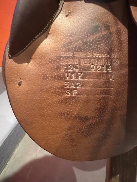 Selle Delgrange 17" etat neuf &agrave; saisir