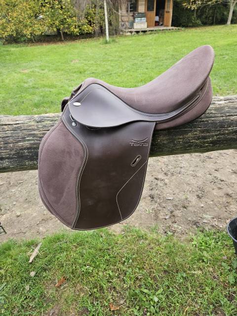 SELLE TEKNA MIXTE 17 POUCES