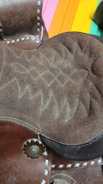 Selle Western enfant avec étriers et croupière