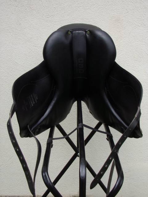Selle Dressage devoucoux Mendia 17'