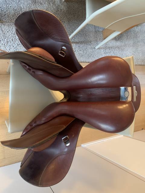 Selle Bates CAIR+ Élévation 17,5