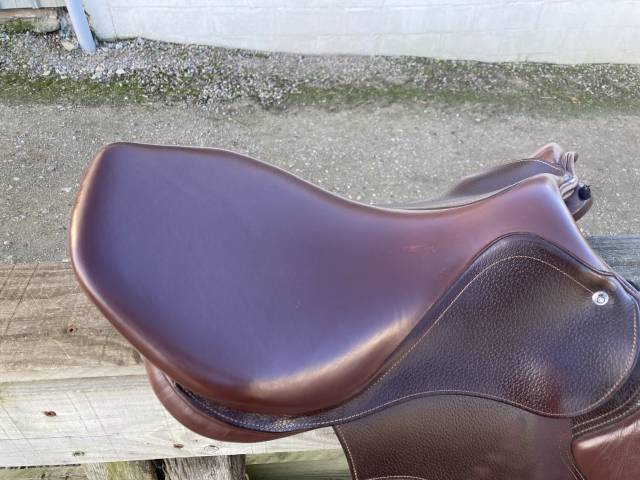 Selle Roméo 17,5 marron