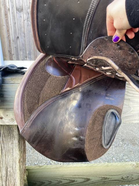 Selle Roméo 17,5 marron