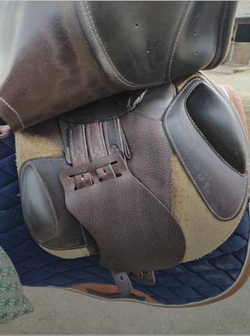 Selle d'obstacle Prestige, taille du siège 17'5