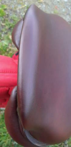 Selle CWD équipée 17,5  mono quartier 