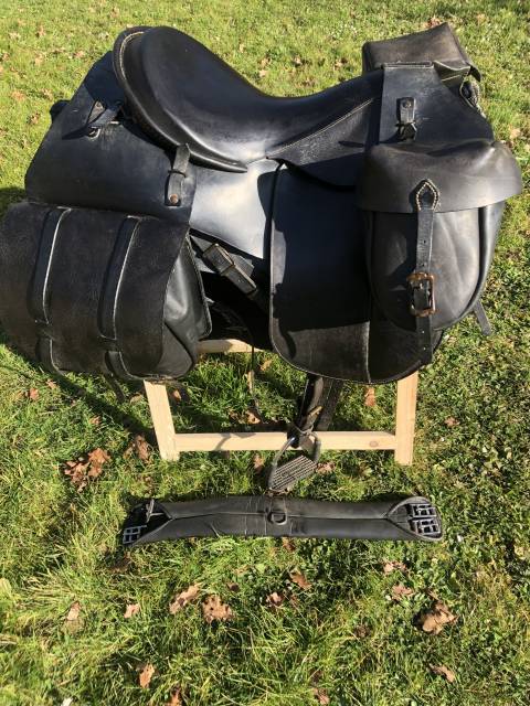 Selle de randonnée Trec Prestige 18’’ TH Cuir