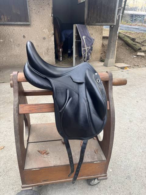 Selle Dressage Devoucoux 