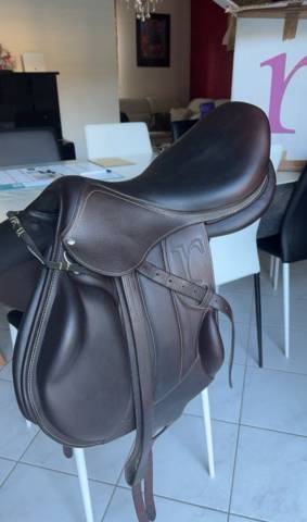 Selle Rebelle R20 18P