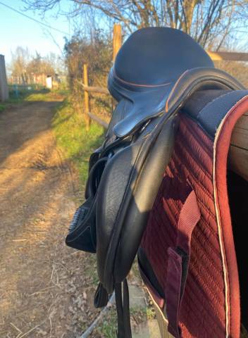 SELLE MONOQUARTIER EQUIPE EXPRESSION