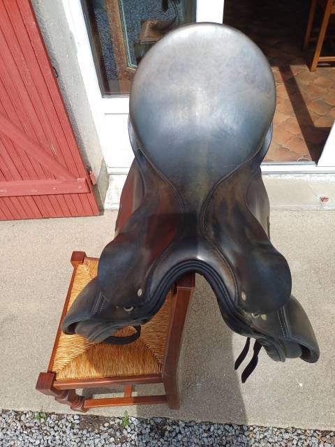 Selle dressage grand gilbert noir