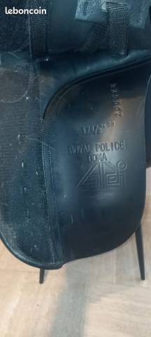 Selle Zaldi royale police doma 17"5