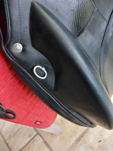 Selle Dressage Devoucoux Makila Lab 17.5'
