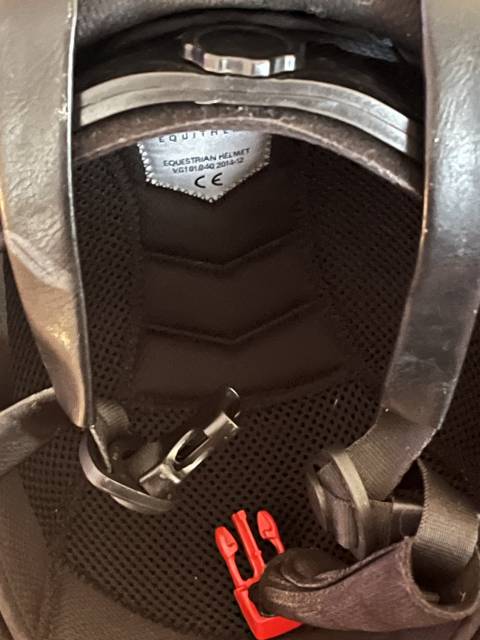 Casque equitheme taille M (55-57)