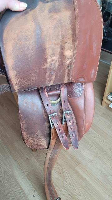 Selle mixte tendance randonn&eacute;e 