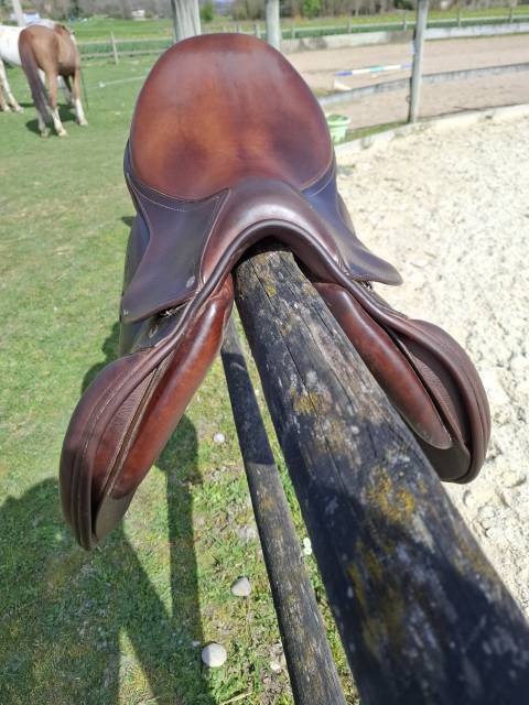 Selle altair ANTARES 17p TBE