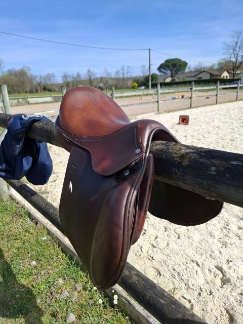 Selle altair ANTARES 17p TBE