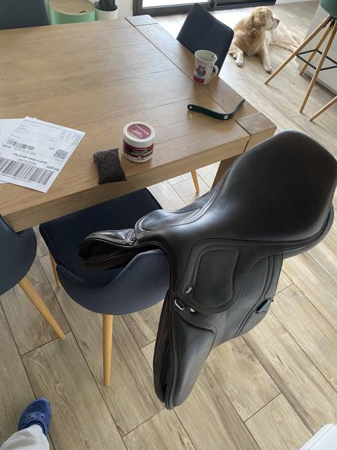 Selle ikonic taille 17 