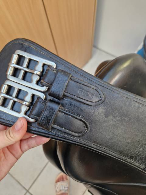 Selle dressage noire Eric Thomas Aix 17"