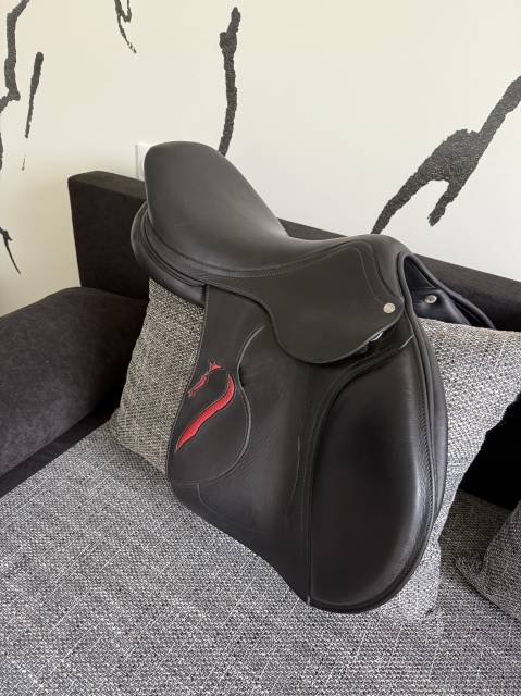 Selle &Eacute;volution Antares 17,5