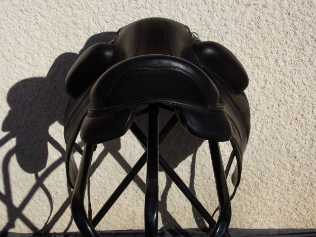 Selle Dressage Forestier Aachen 17'5