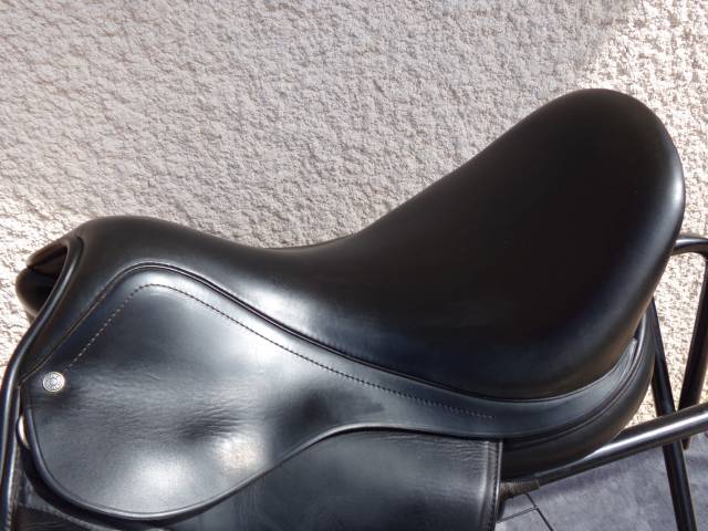 Selle Dressage Antares 18'