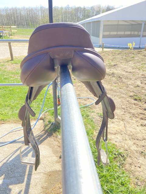 Selle PEI Deauville cross 17&rdquo;